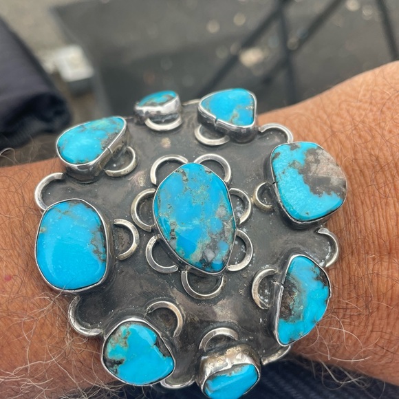 Vintage Navajo cuff bracelet unisex sterling